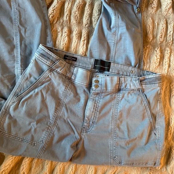 White House Black Market Light Blue Straight Leg Jeans - Picture 3 of 4